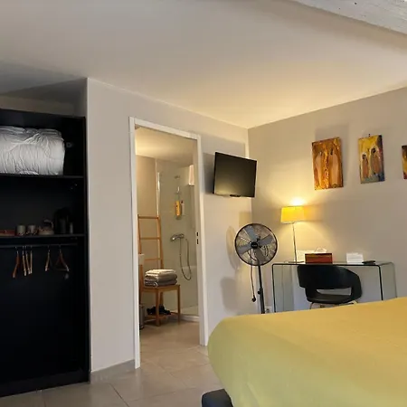 Le Grenier Occitan Couette-café 3*
