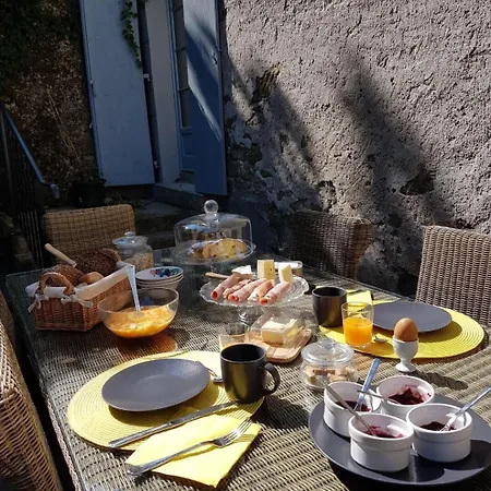 Le Grenier Occitan Alojamento de Acomodação e Pequeno-almoço Gramazie